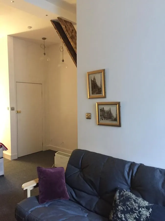 Royal Mile Suites By The Castle Edinburgh Aparthotel